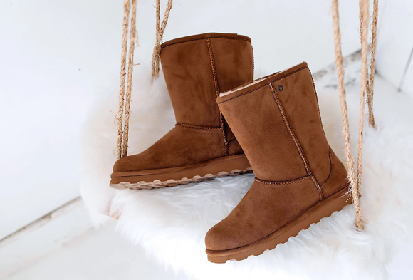 WOMEN'S BEARPAW COLLECTION