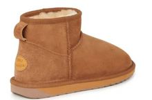 Load image into Gallery viewer, EMU Australia Womens Stinger Micro Sheepskin Boot Chestnut
