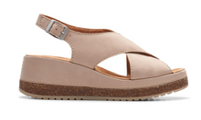 Load image into Gallery viewer, Clarks Women&#39;s Kassande Step Sandal
