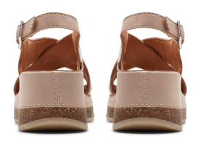 Clarks Women's Kassande Step Sandal