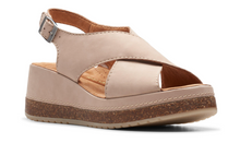 Load image into Gallery viewer, Clarks Women&#39;s Kassande Step Sandal
