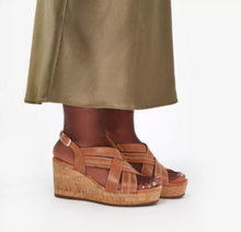 Load image into Gallery viewer, Clarks Women&#39;s Sabina Sling Sandal
