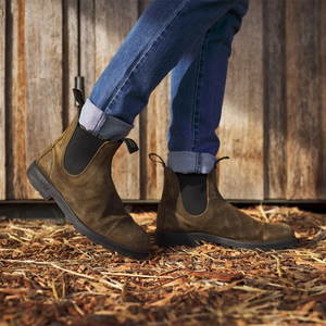 Blundstone Womens Original Chelsea Boot Suede Dark Olive